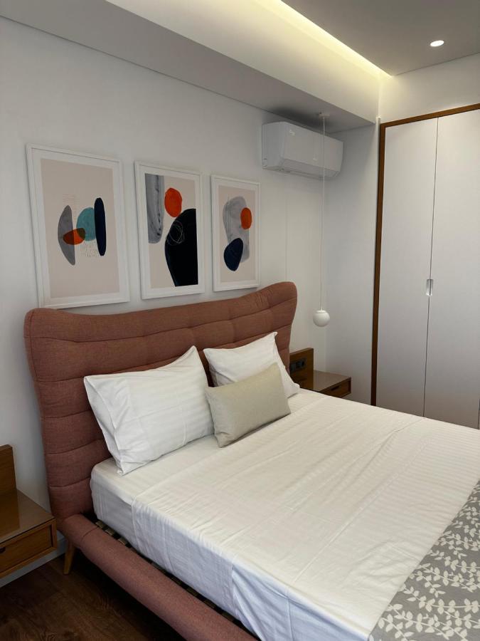 Rustemi Aparthotel Sarandë Exteriör bild