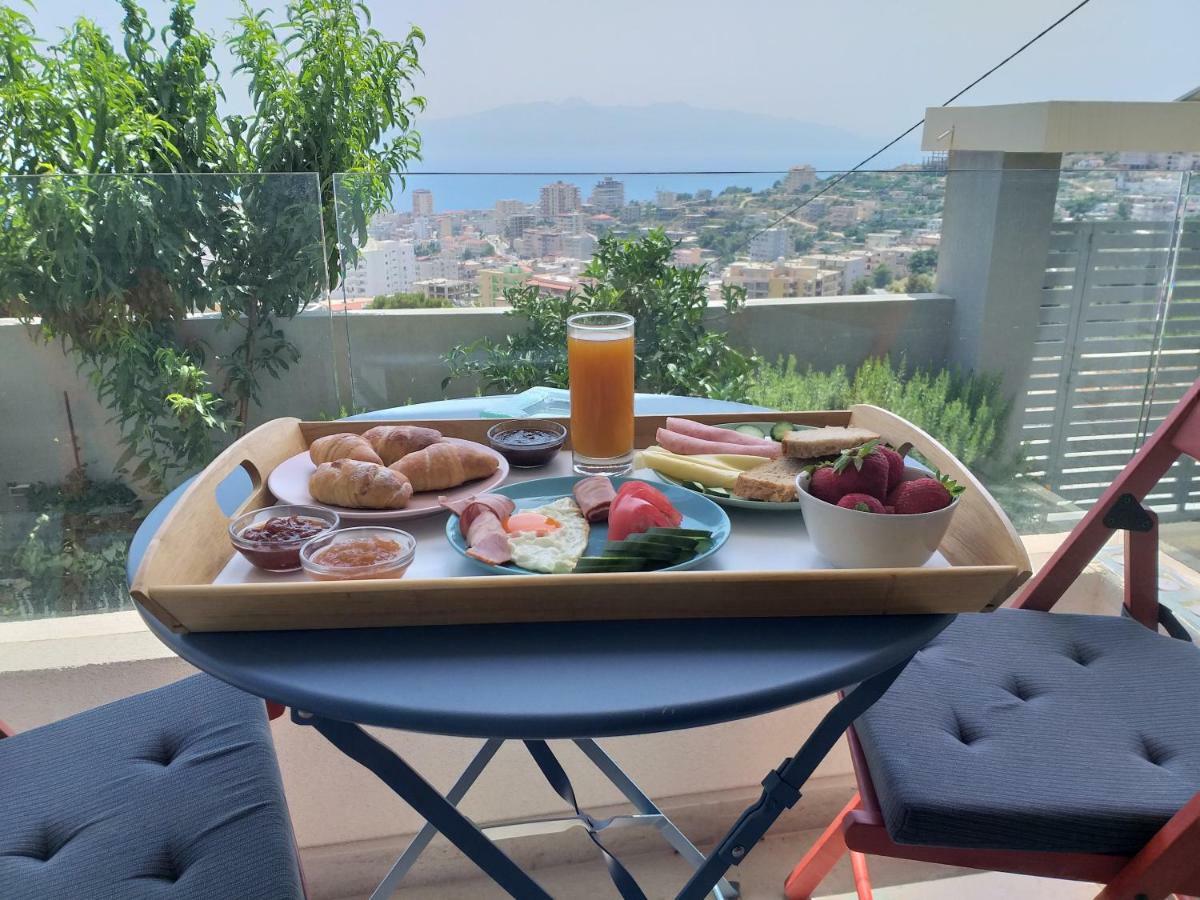 Rustemi Aparthotel Sarandë Exteriör bild